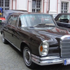 Coupe z pazurem – Mercedes W 111 coupe 280 SE z 1969r.