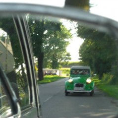 Citroen 2CV Igi i Olka Krawcewiczów