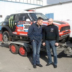 Pilot rajdowy Piotr Binaś-  oktany, moc  i adrenalina pod  kontrolą.